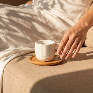 Jogo de 4 Xícaras de Cerâmica para Café com Pires de Bambu Oásis 90ml
