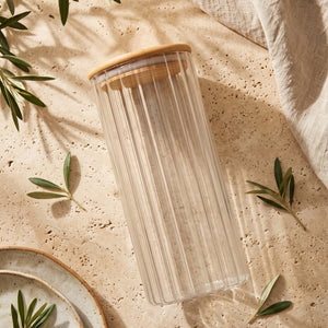 Porta Mantimento Canelado de Vidro Borossilicato com Tampa de Bambu 1,5L - Dynasty