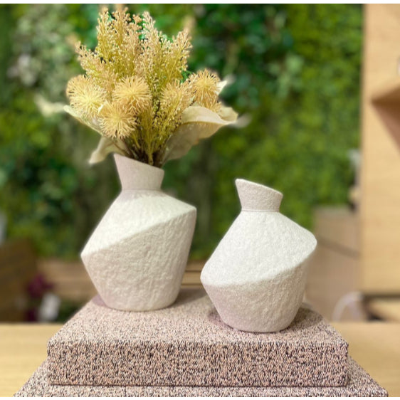 Vaso Decorativo Médio Detalhe Diagonal em Dolomita Off White 17cm
